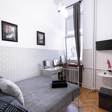 Clicktheflat Warsaw Philharmonic Apart Rooms Extérieur photo